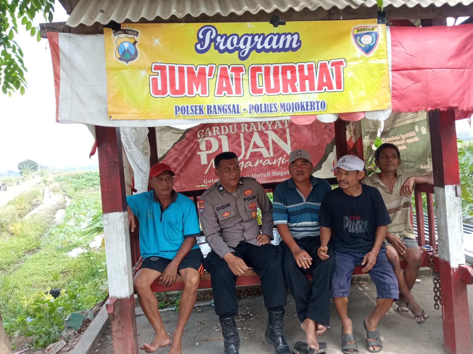 Polsek Bangsal Gelar Jumat Curhat